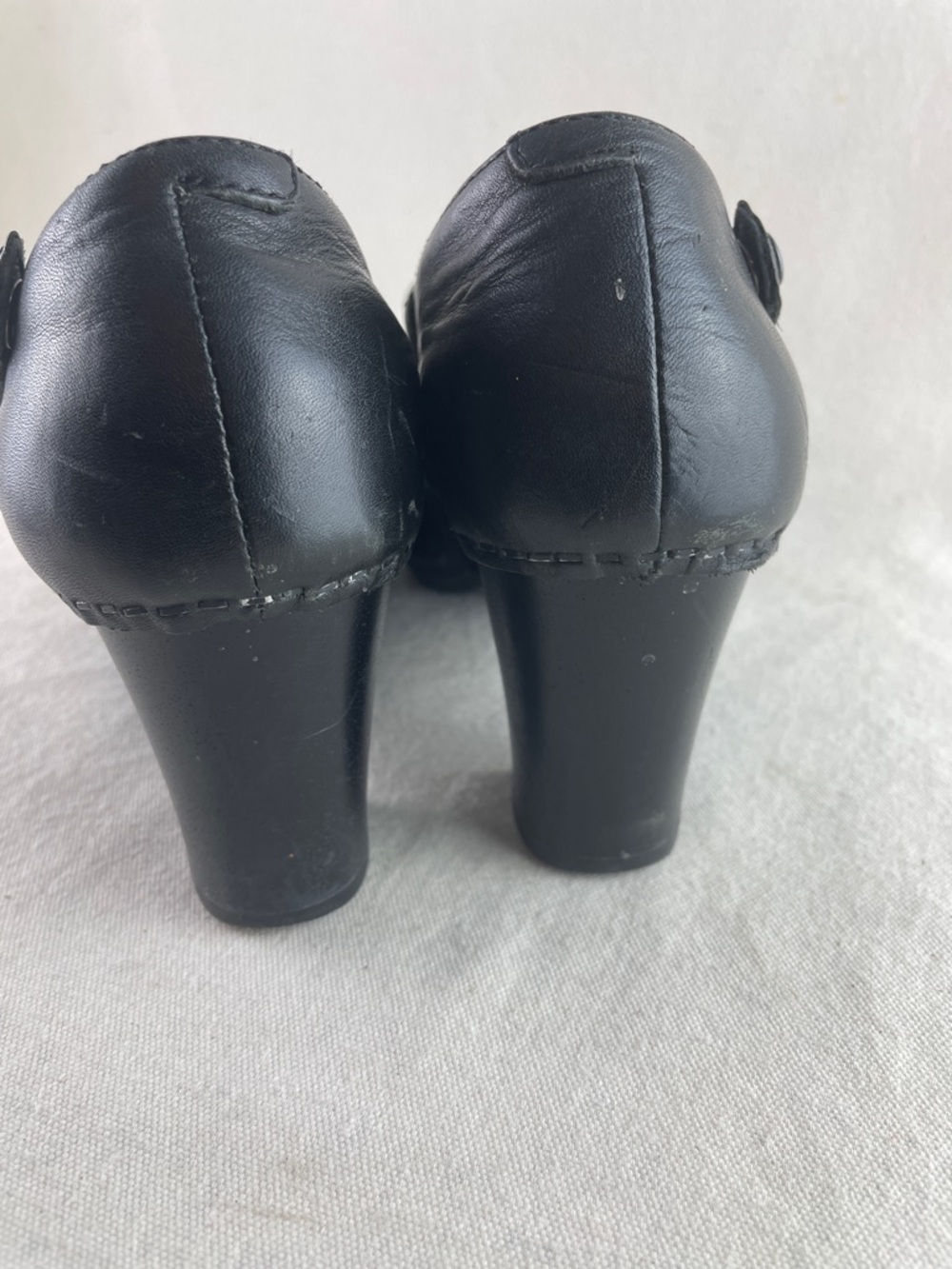 Dansko Black Studded Leather Mary Jane Heels Size 7.5 (38) - Picture 7 of 10